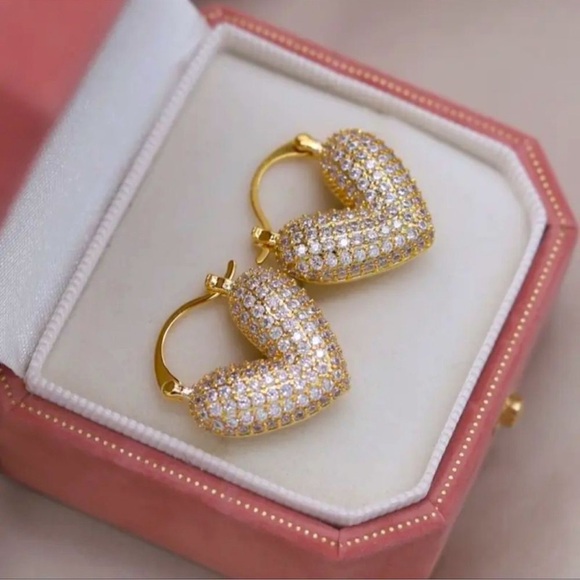 Anthropologie Zirconia Heart 18K Gold Stainless Steel Waterproof Earrings - Picture 1 of 12